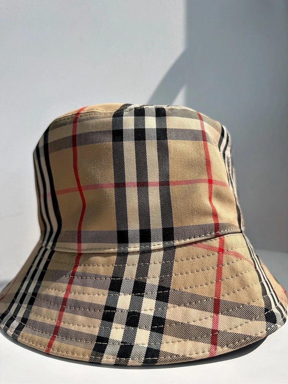 Burberry Vintage Check Cotton Bucket Hat XL Plaid